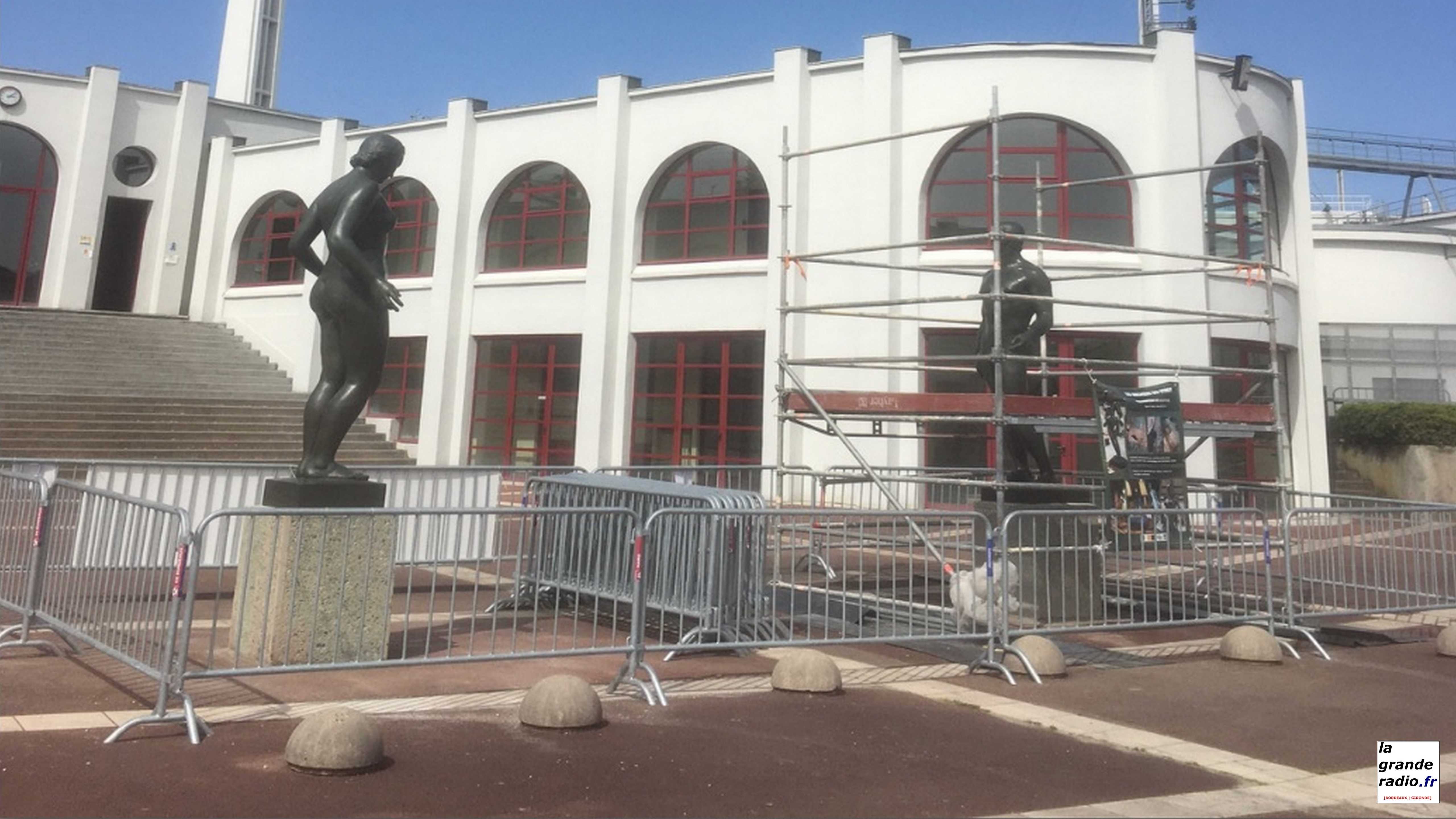 Restauration à ciel ouvert des sculptures de Marcel Damboise et d’Alfred Janniot au stade Chaban-Delmas : Venez les découvrir !