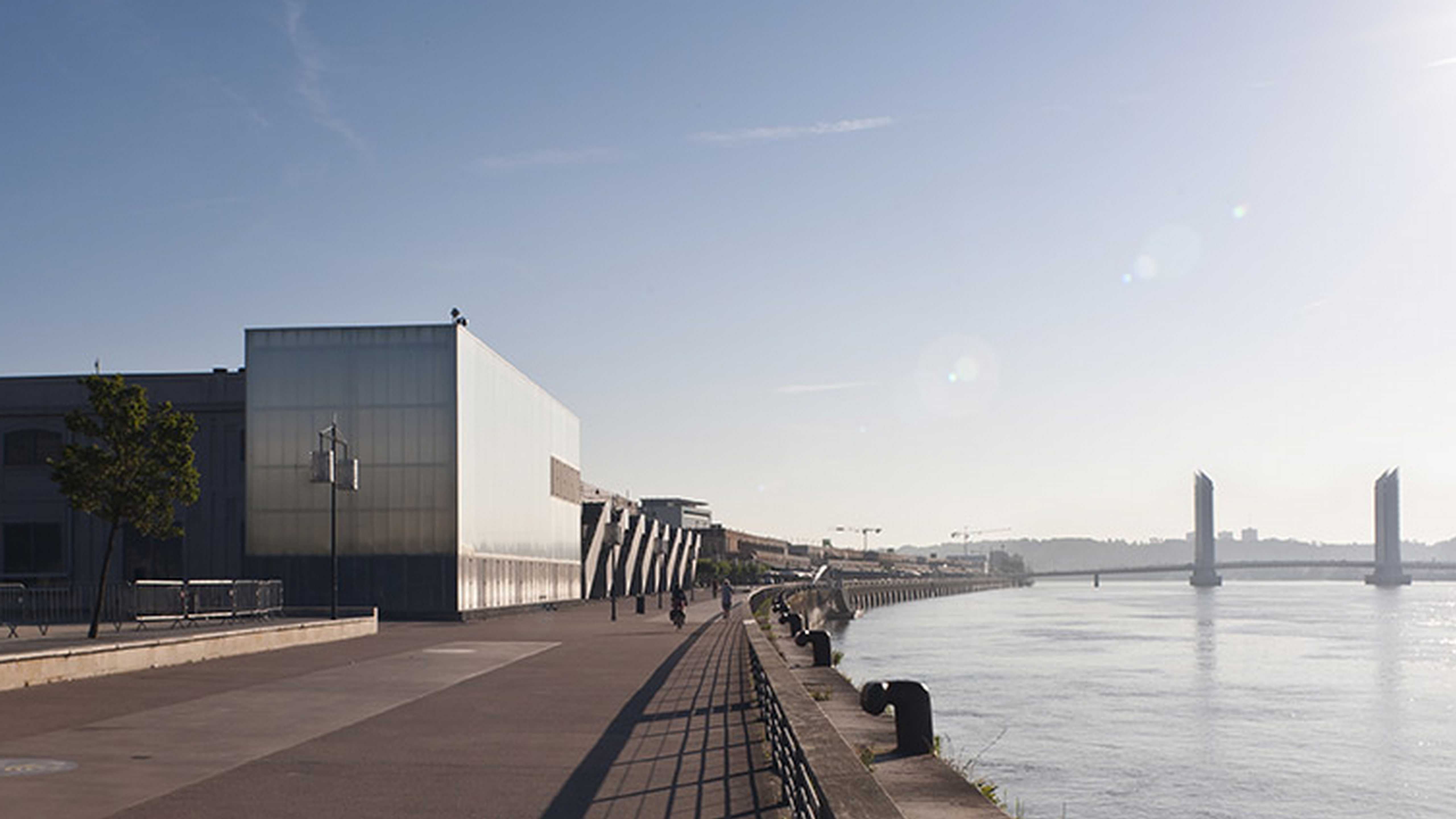 Bordeaux : "BAD+", le nouveau salon d'art et de design contemporain